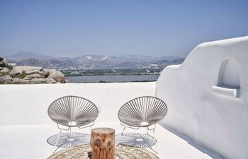The Gentle Aegean Holiday Home