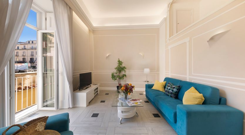 Photo of Royal Blue Suite