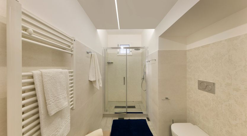 Photo of Royal Blue Suite