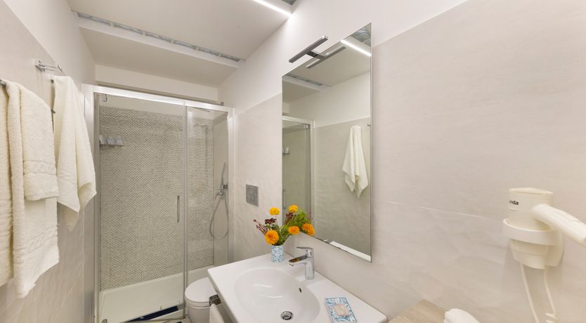 Photo of Royal Blue Suite