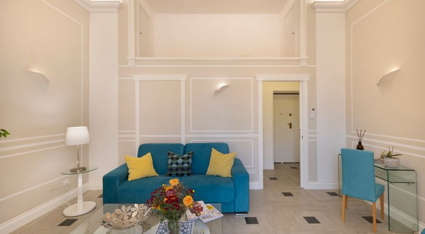 Photo of Royal Blue Suite