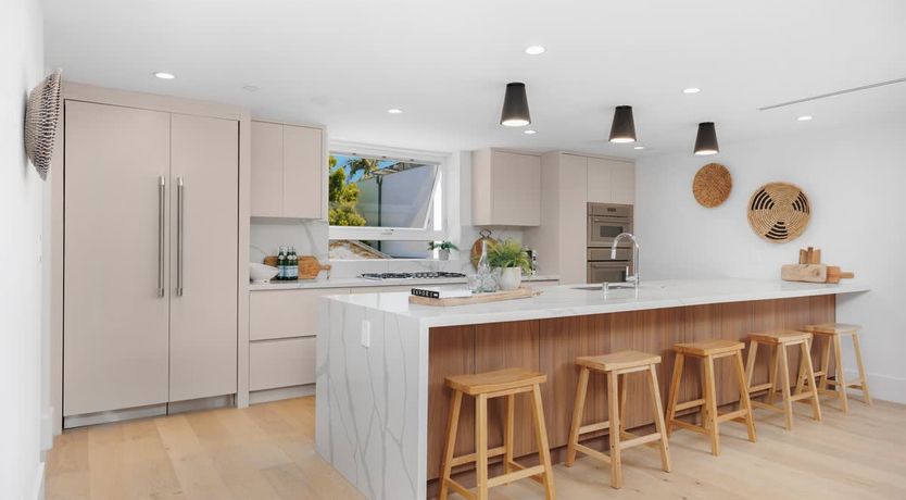 Photo of The Pacific Perch