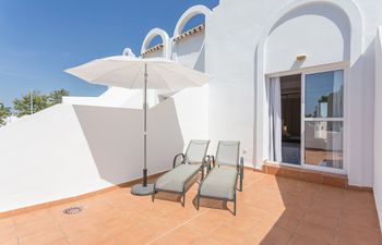 Hit the Links Holiday Home