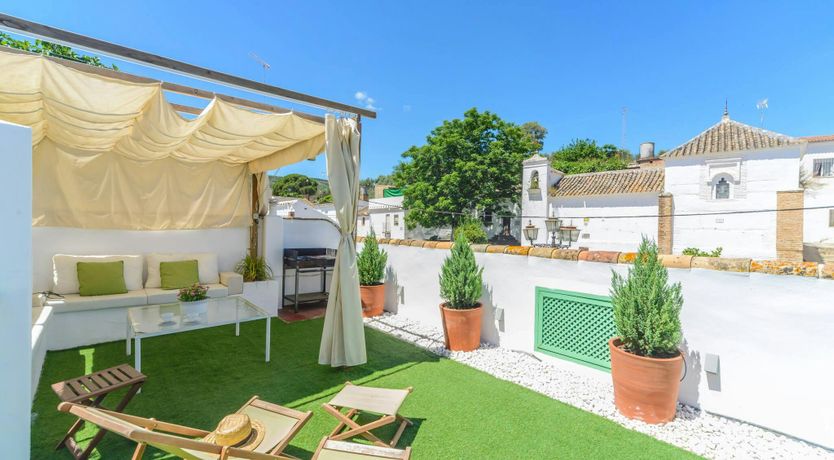 Photo of Sunlit Terrace