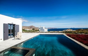 Aegean Sea & Beach Views Holiday Home