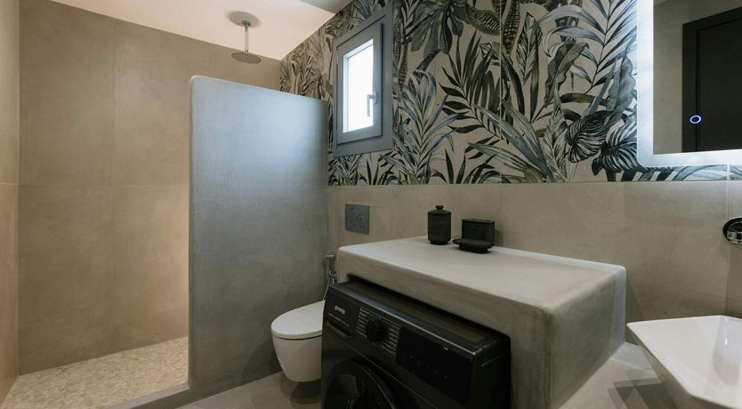 Photo of Isles of Sun