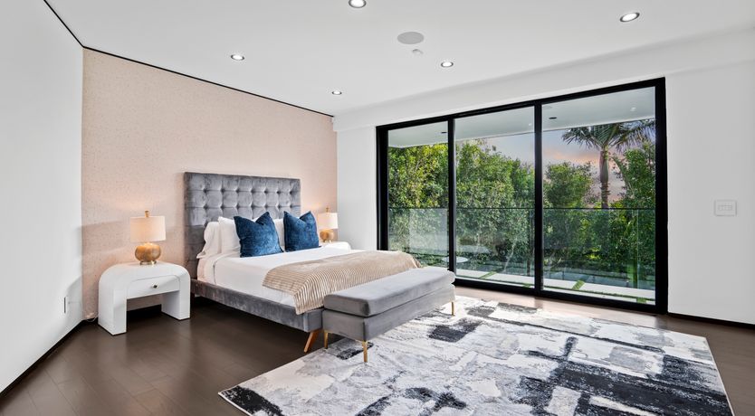 Photo of Hollywood Lights