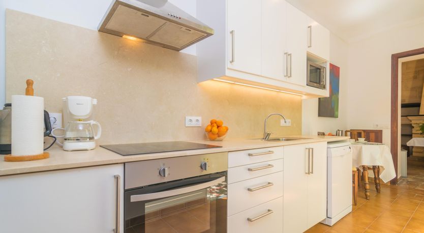 Photo of Light & Lemons