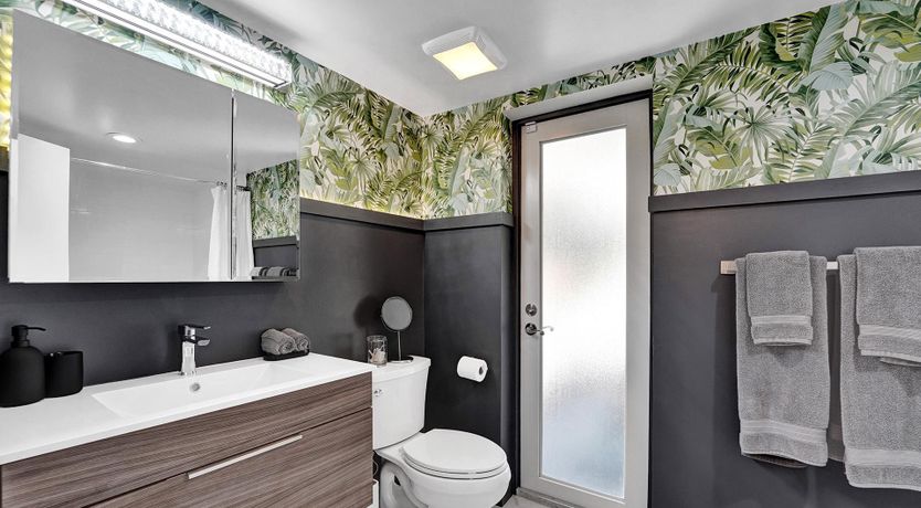 Photo of Sunset & Saltwater