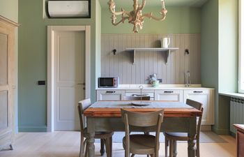 Open & Broad Holiday Home