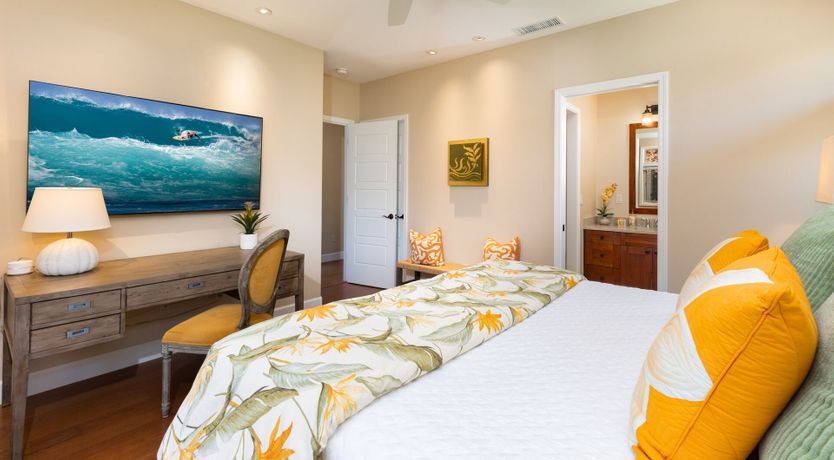 Photo of Hawaiian Hues