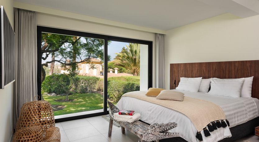 Photo of Summer Kisses