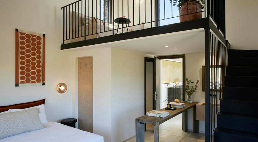 Photo of Golden Riviera Retreat