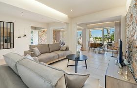 Photo of golden-stone-residence