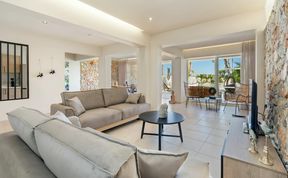 Photo of Golden Stone Residence