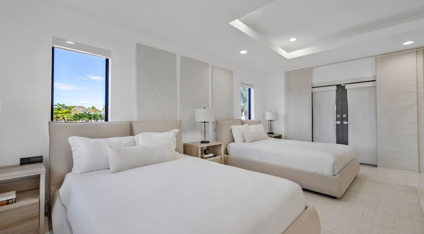 Photo of Spanish Retreat