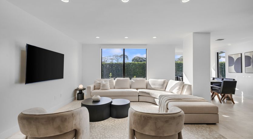 Photo of Spanish Retreat