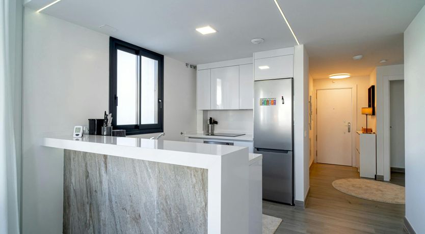 Photo of Sea & Sierra