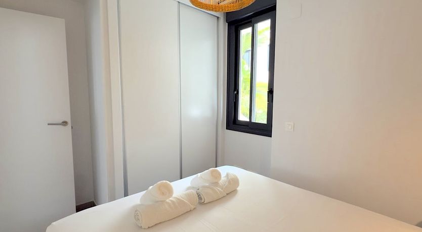 Photo of Sea & Sierra