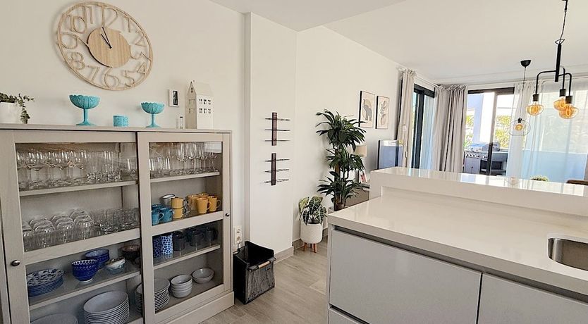 Photo of Sea & Sierra