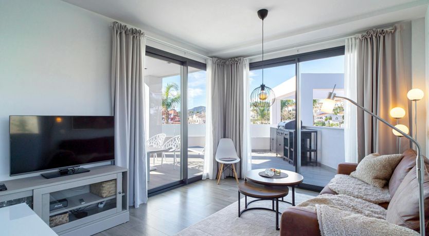 Photo of Sea & Sierra