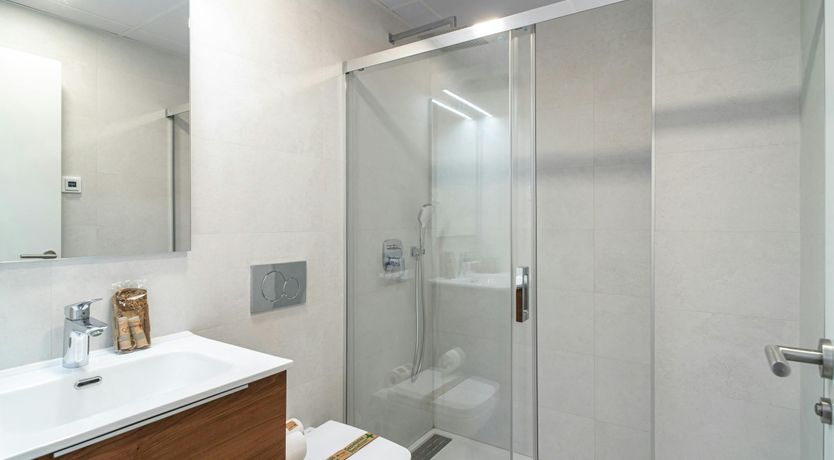 Photo of Sea & Sierra