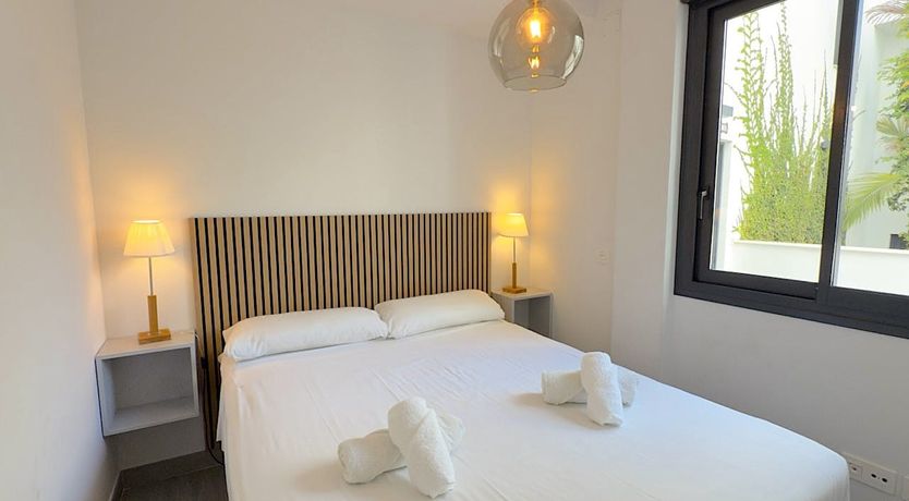 Photo of Sea & Sierra