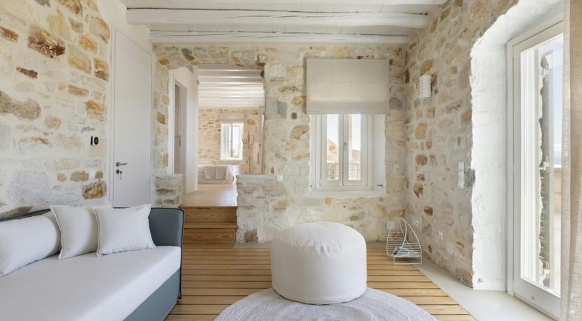 Photo of Sunlight Muse