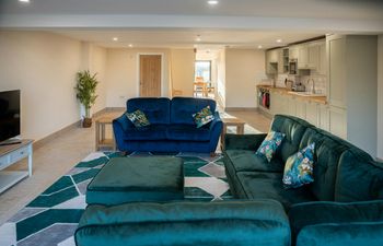 Cotswold Cosy Holiday Home
