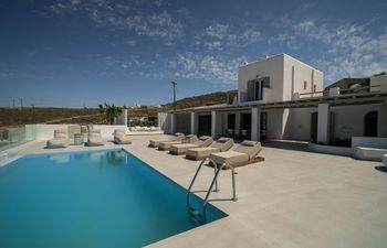 Aegean Calm Holiday Home