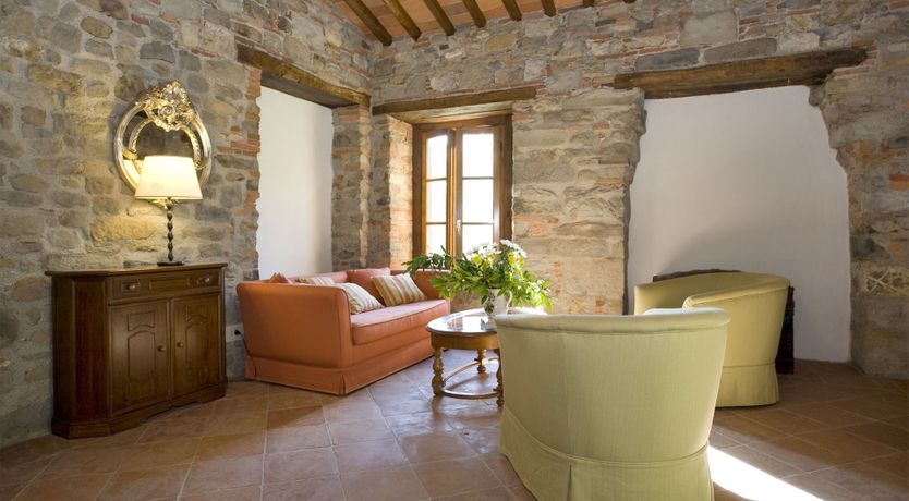 Photo of Warm Italian Ambience