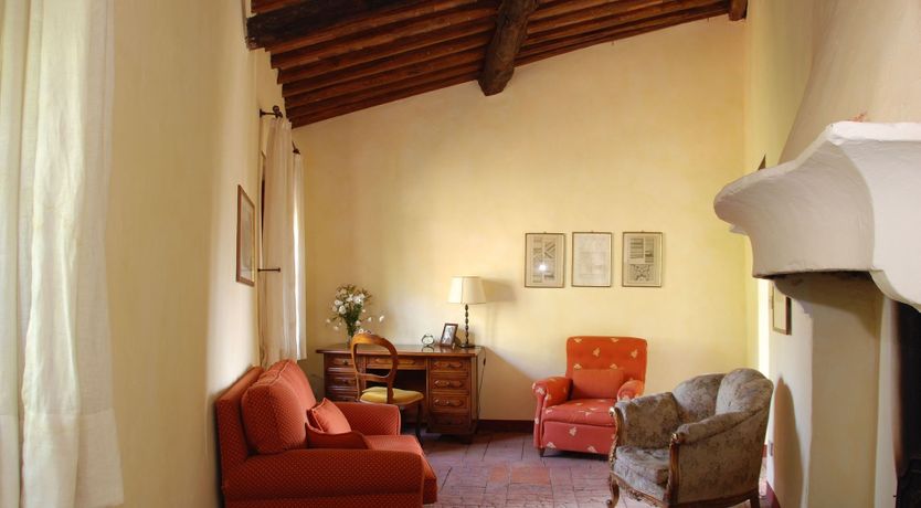 Photo of Warm Italian Ambience