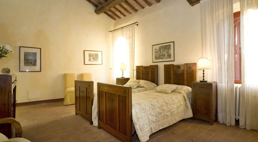 Photo of Warm Italian Ambience