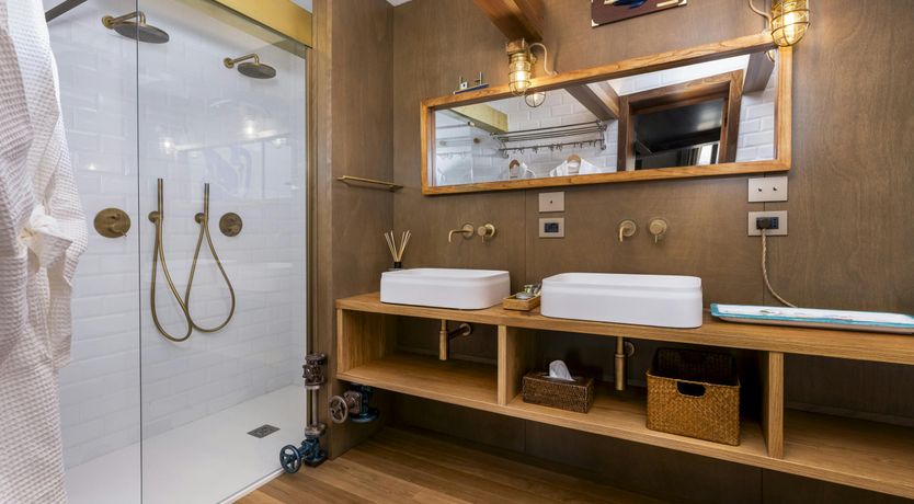 Photo of The Yacht Club