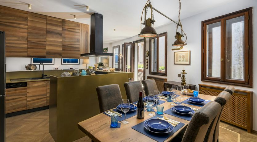 Photo of The Yacht Club