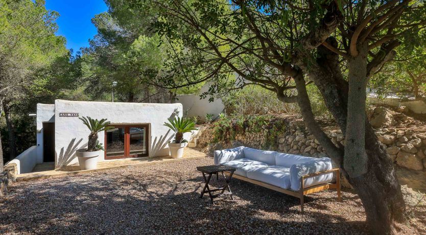 Photo of The Poppy House