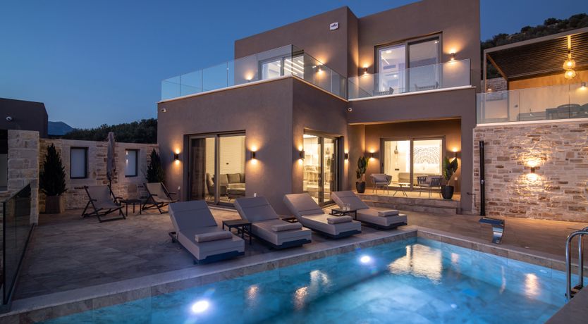 Photo of Chic Stillness