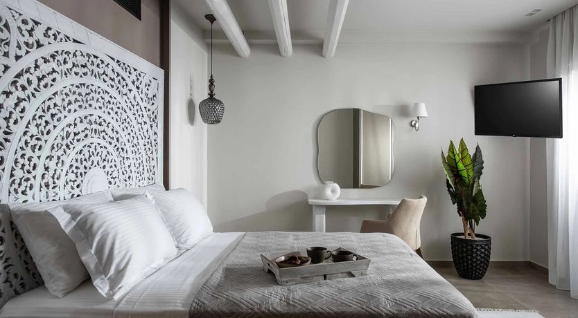 Photo of Chic Stillness