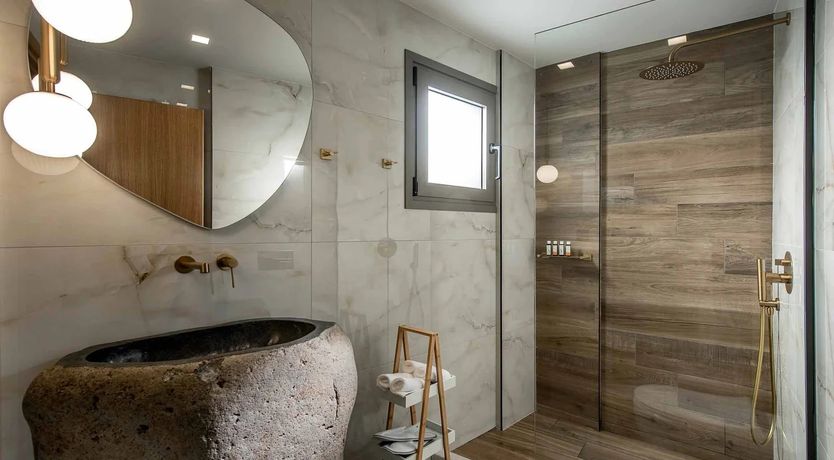 Photo of Chic Stillness