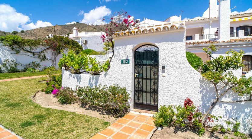 Photo of Raffia & Rattan