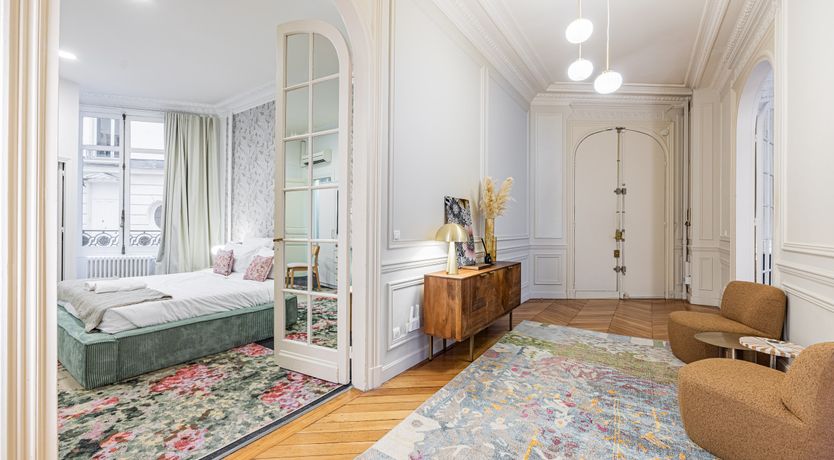 Photo of Parisian Velvet