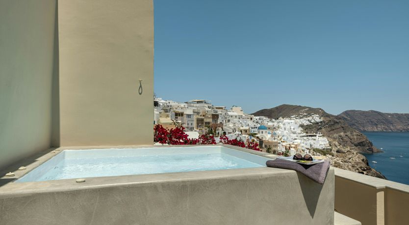 Photo of Oia Serenity