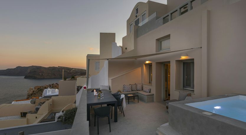 Photo of Oia Serenity