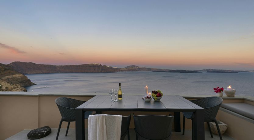 Photo of Oia Serenity