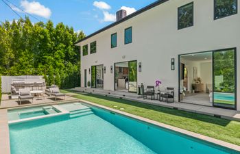 A Modern Sanctuary Holiday Home