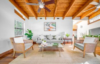 Balmy Horizon Holiday Home