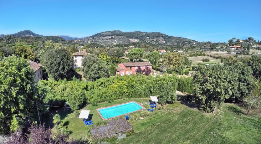 Photo of Luminous Tuscan Charm