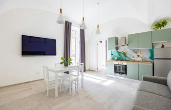 The Dawn Light Holiday Home