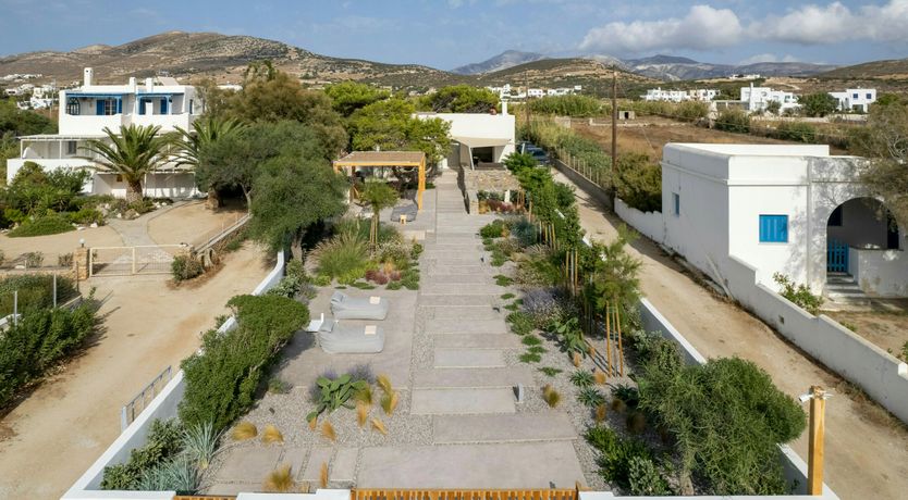 Photo of Tranquil Shoreline