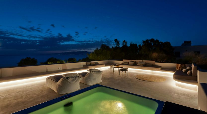 Photo of Tranquil Shoreline